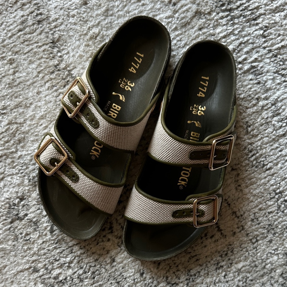 NWT Birkenstock 1774 Arizona French Piping